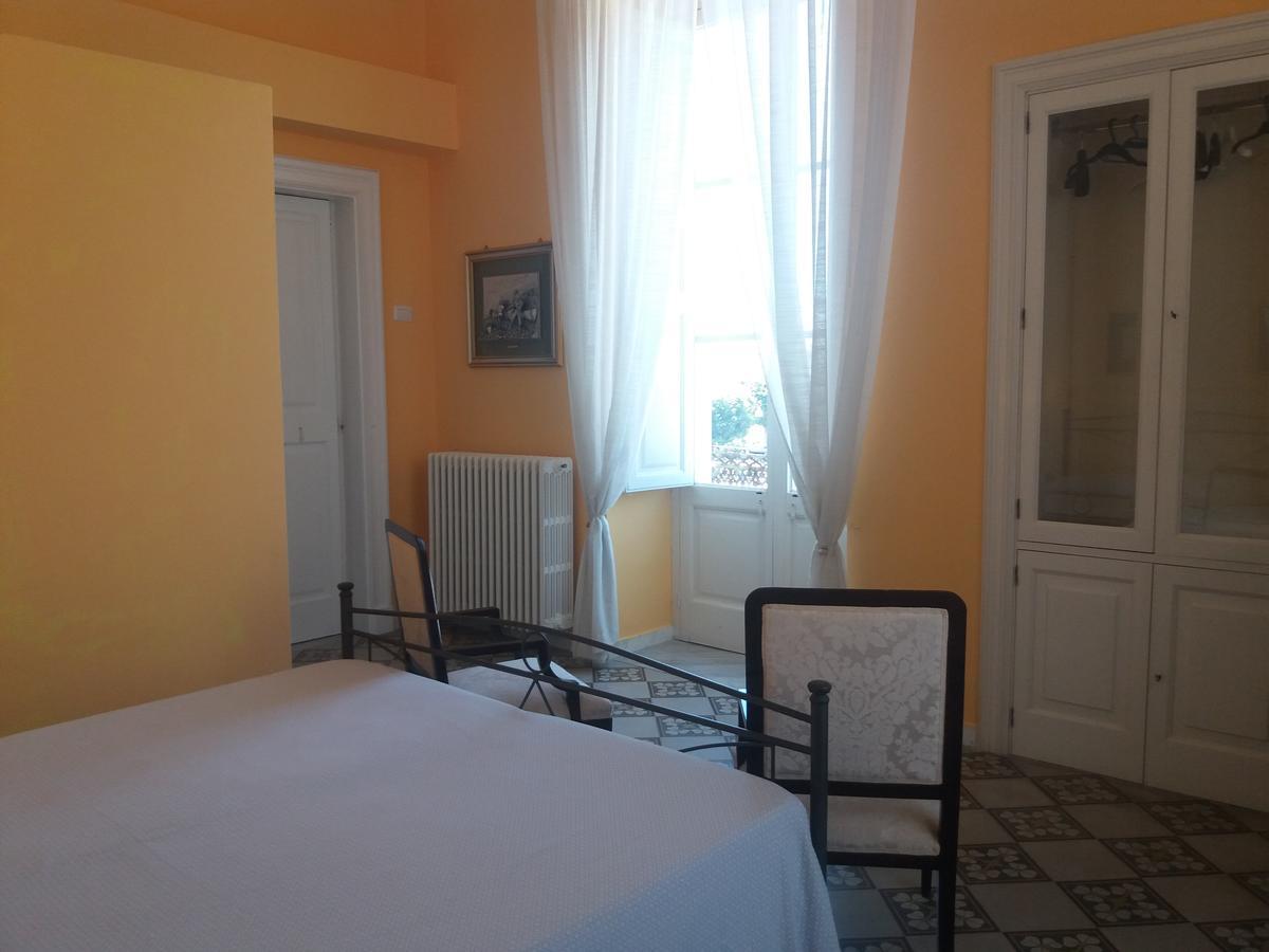 Antico Palazzo Spinola Bed & Breakfast Gallipoli